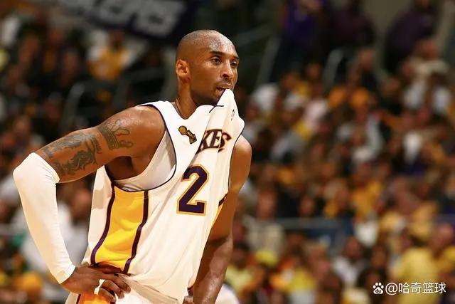 战争谣言冲击足坛:伊朗球星回国参军？C罗跑路