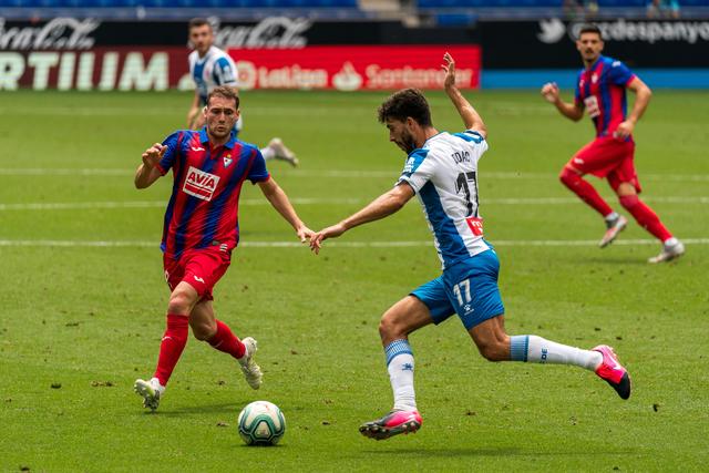 第四届“衢州烂柯杯”世界围棋公开赛本赛首轮战罢